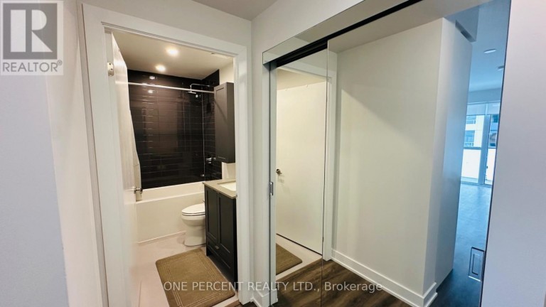 1011 - 4130 PARKSIDE VILLAGE DRIVE, Mississauga (City Centre), Ontario, L5B0L7