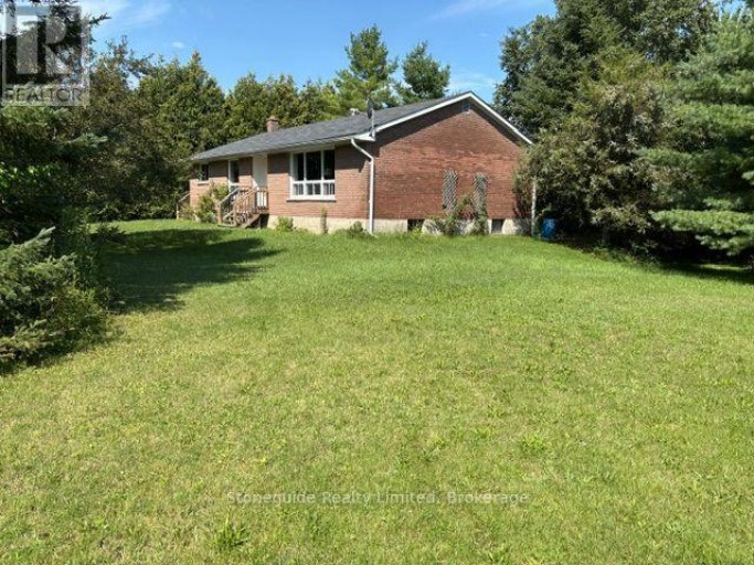 100 MOLONEY LINE, Selwyn, Ontario, K0L1T0
