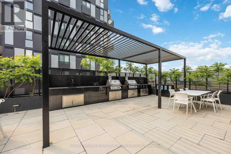 1305 - 30 TRETTI WAY, Toronto (Clanton Park), Ontario, M3H0E3