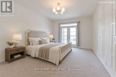 15 ALICIA LANE Markham (Box Grove) Ontario photo 4
