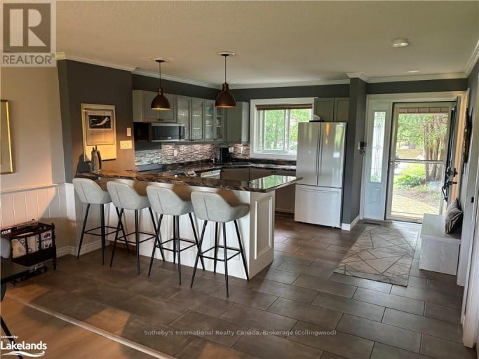 570 OXBOW CRESCENT, Collingwood, Ontario, L9Y5B4