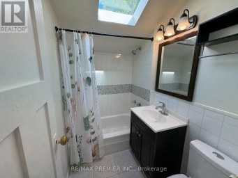 33 ROYAL YORK ROAD Toronto (Mimico) Ontario photo 8