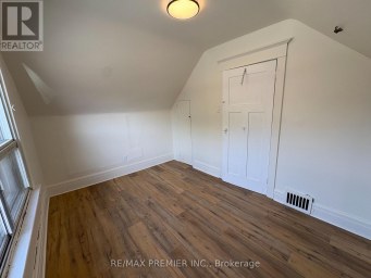 33 ROYAL YORK ROAD Toronto (Mimico) Ontario photo 9