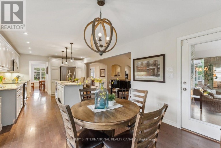 33 SOUTH HARBOUR DRIVE, Kawartha Lakes (Bobcaygeon), Ontario, K0M1A0