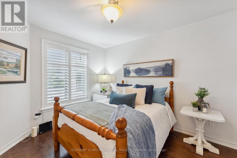 33 SOUTH HARBOUR DRIVE, Kawartha Lakes (Bobcaygeon), Ontario, K0M1A0