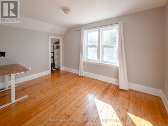 204 GIBB STREET Oshawa (Vanier) Ontario photo 14