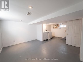 204 GIBB STREET Oshawa (Vanier) Ontario photo 21