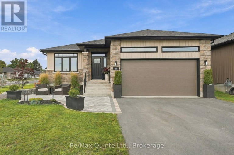 61 HASTINGS PARK DRIVE, Belleville (Belleville Ward), Ontario, K8P0H7