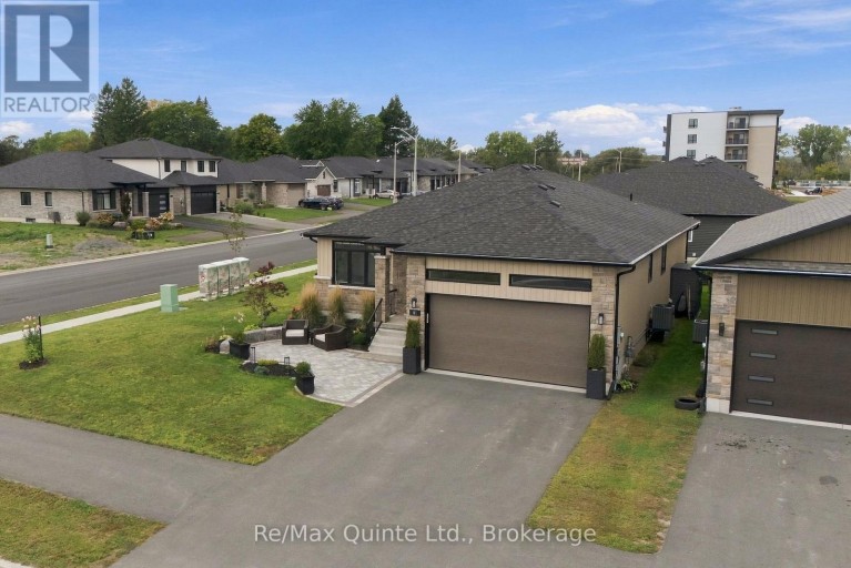61 HASTINGS PARK DRIVE, Belleville (Belleville Ward), Ontario, K8P0H7
