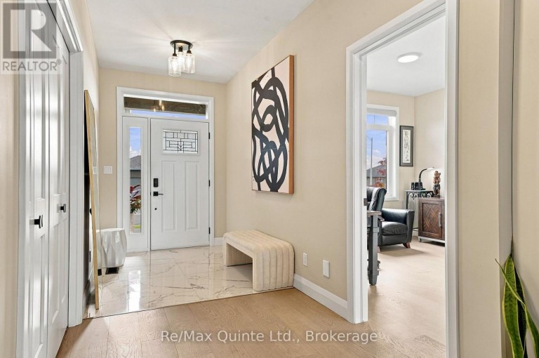 61 HASTINGS PARK DRIVE, Belleville (Belleville Ward), Ontario, K8P0H7