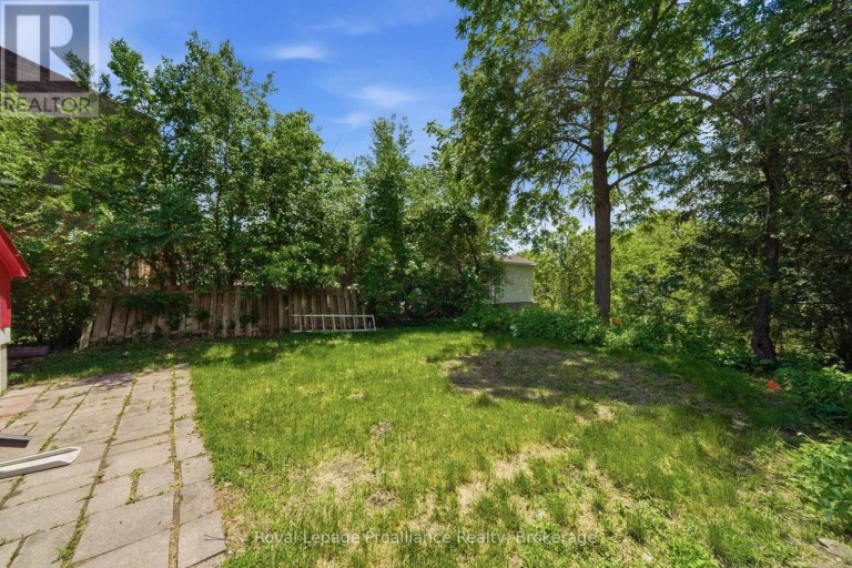 82 MARMORA STREET, Quinte West (Trenton Ward), Ontario, K8V2J1