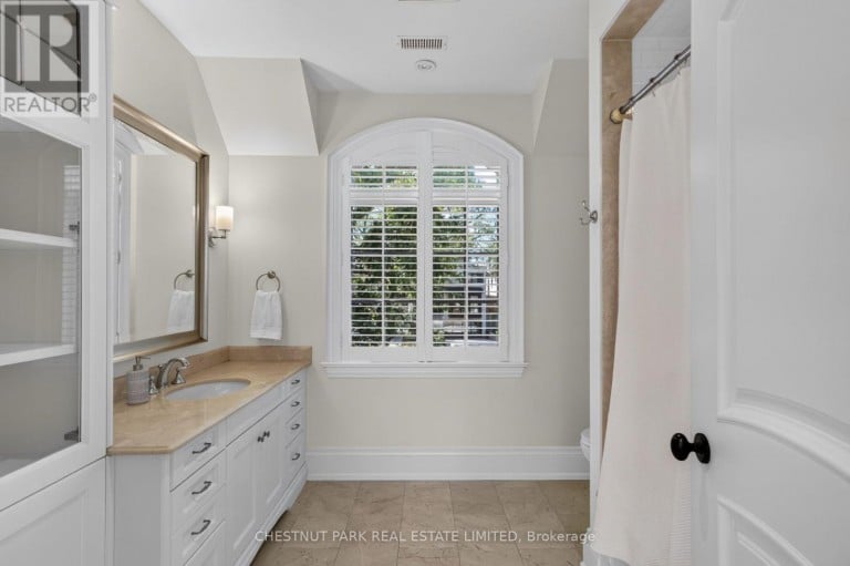 179 YONGE BOULEVARD, Toronto (Bedford Park-Nortown), Ontario, M5M3H5