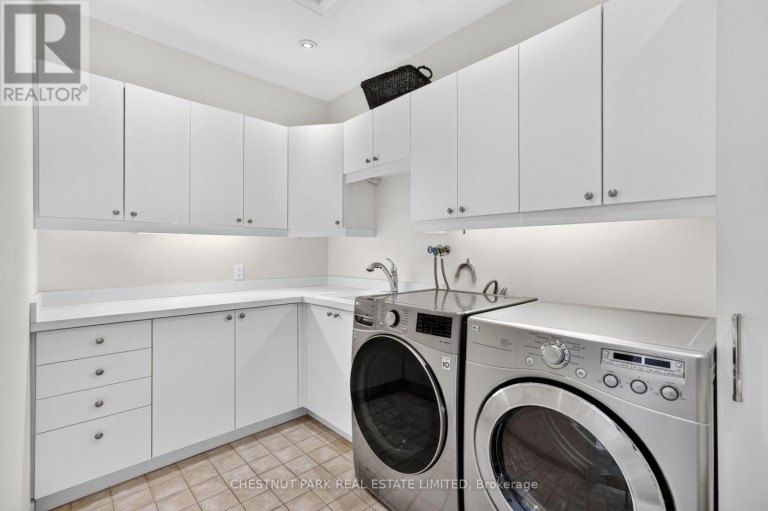 179 YONGE BOULEVARD, Toronto (Bedford Park-Nortown), Ontario, M5M3H5