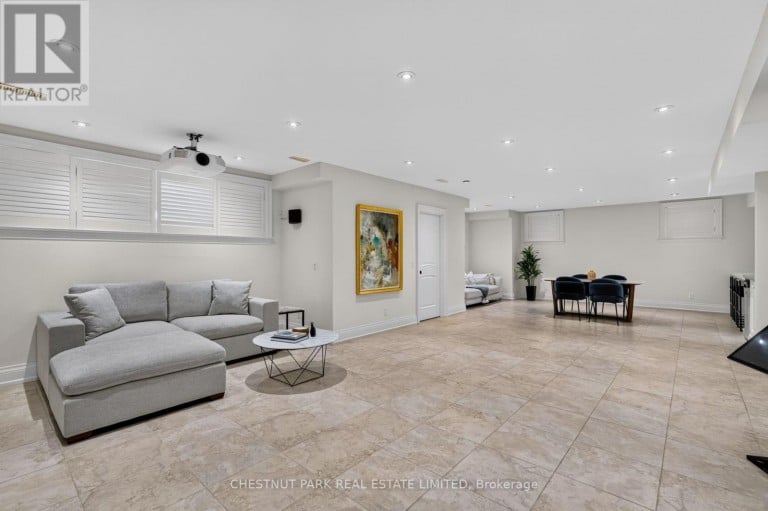 179 YONGE BOULEVARD, Toronto (Bedford Park-Nortown), Ontario, M5M3H5
