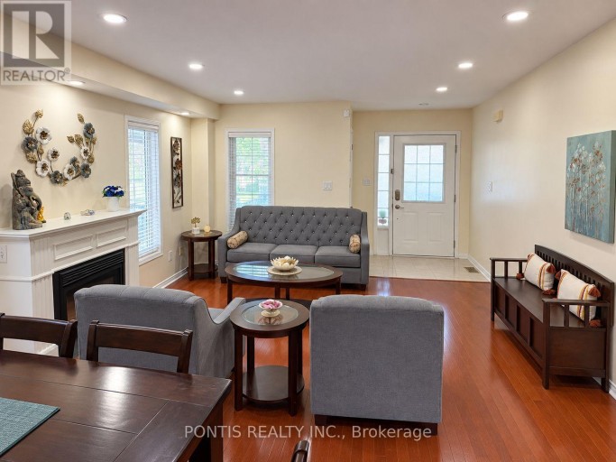 145 HARRONGATE PLACE, Whitby (Taunton North), Ontario, L1R3E6