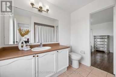 1408 ALDERGROVE COURT Oshawa (Taunton) Ontario photo 21