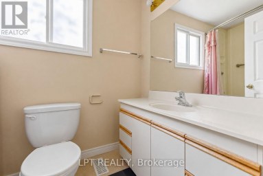 204A THE QUEENSWAY S Georgina (Keswick North) Ontario photo 10