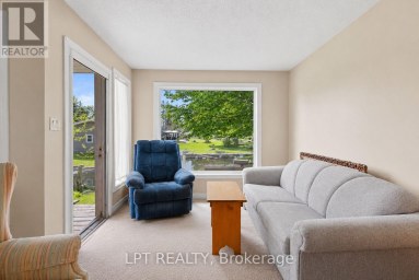 204A THE QUEENSWAY S Georgina (Keswick North) Ontario photo 15