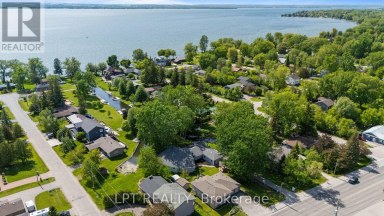 204A THE QUEENSWAY S Georgina (Keswick North) Ontario photo 5