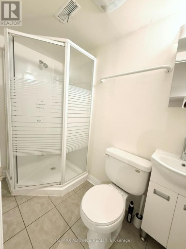 137 LARAMIE CRESCENT, Vaughan (Patterson), Ontario, L6A0R1
