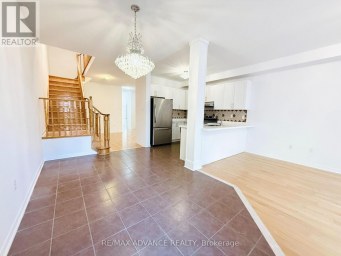 137 LARAMIE CRESCENT Vaughan (Patterson) Ontario photo 7