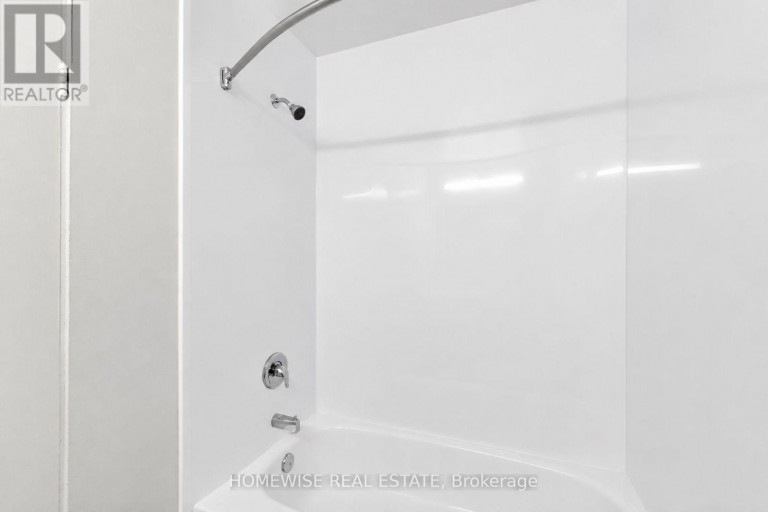 40 - 1350 WINDING TRAIL, Mississauga (Applewood), Ontario, L4Y2T8