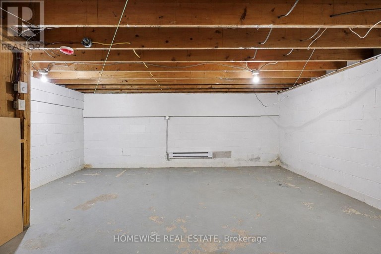 40 - 1350 WINDING TRAIL, Mississauga (Applewood), Ontario, L4Y2T8
