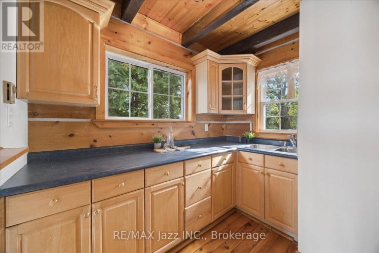 841 FIFES BAY MARINA LANE, Selwyn, Ontario, K9J6X3