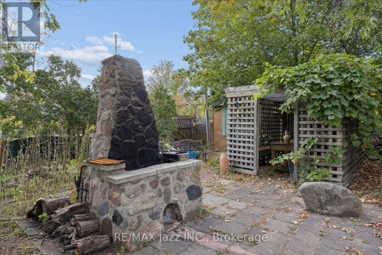 841 FIFES BAY MARINA LANE, Selwyn, Ontario, K9J6X3