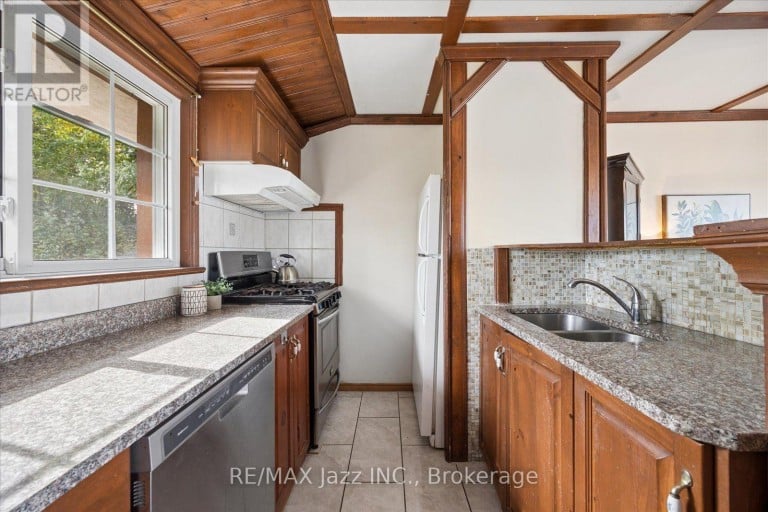 841 FIFES BAY MARINA LANE, Selwyn, Ontario, K9J6X3