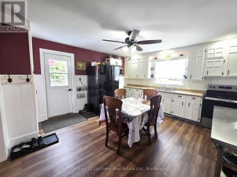 8567 OLD HASTINGS ROAD Tudor & Cashel Ontario photo 17