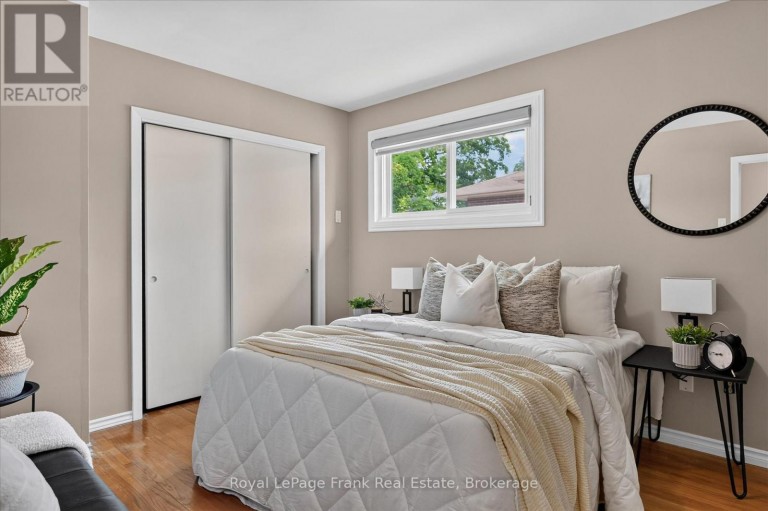 870 HEMLOCK STREET, Peterborough (Northcrest Ward 5), Ontario, K9H6C9