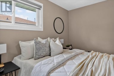 870 HEMLOCK STREET Peterborough (Northcrest Ward 5) Ontario photo 18