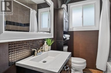 870 HEMLOCK STREET Peterborough (Northcrest Ward 5) Ontario photo 20