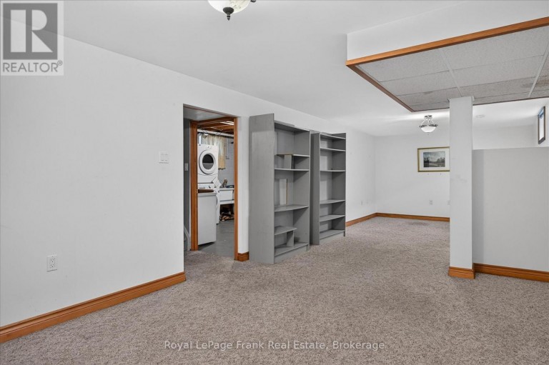 870 HEMLOCK STREET, Peterborough (Northcrest Ward 5), Ontario, K9H6C9