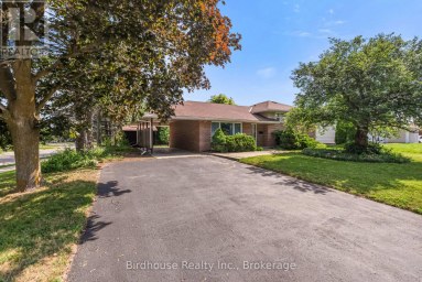 168 ADELAIDE STREET N Kawartha Lakes (Lindsay) Ontario photo 1