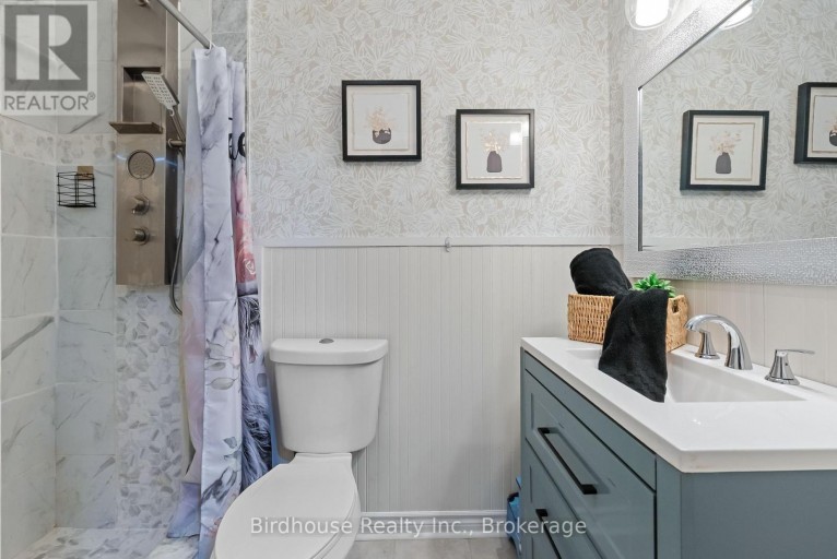 168 ADELAIDE STREET N, Kawartha Lakes (Lindsay), Ontario, K9V4M6