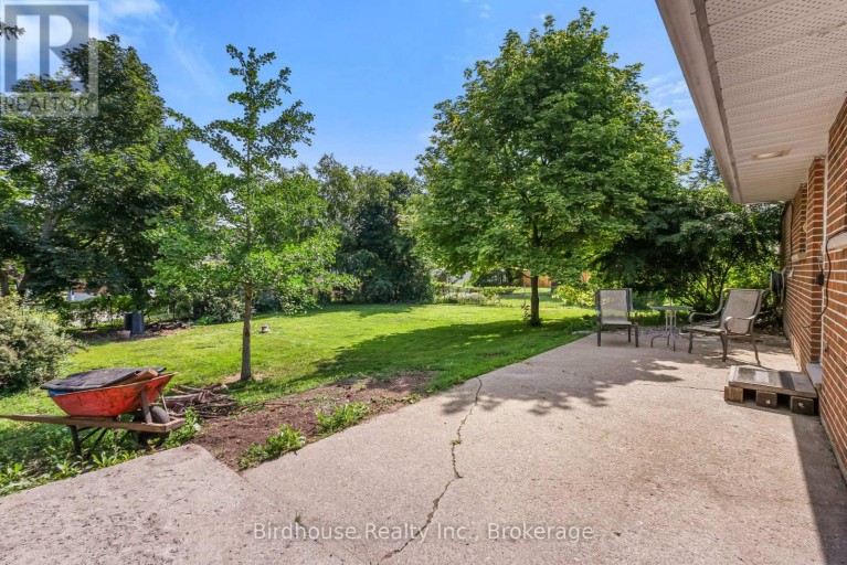 168 ADELAIDE STREET N, Kawartha Lakes (Lindsay), Ontario, K9V4M6