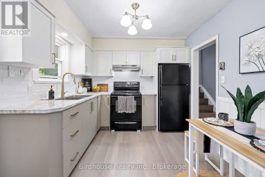 168 ADELAIDE STREET N Kawartha Lakes (Lindsay) Ontario photo 7