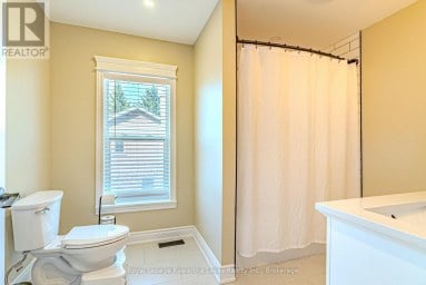 907 HIGHWAY 7 Kawartha Lakes (Oakwood) Ontario photo 27