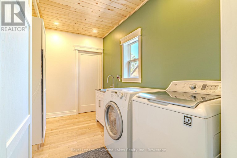 907 HIGHWAY 7, Kawartha Lakes (Oakwood), Ontario, K0M2M0