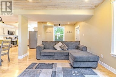 907 HIGHWAY 7 Kawartha Lakes (Oakwood) Ontario photo 42