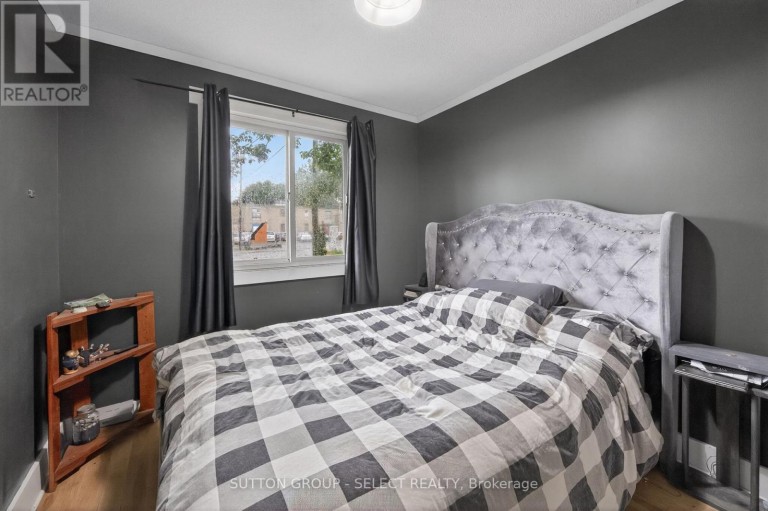 152 ELM STREET, West Elgin (West Lorne), Ontario, N0L2P0