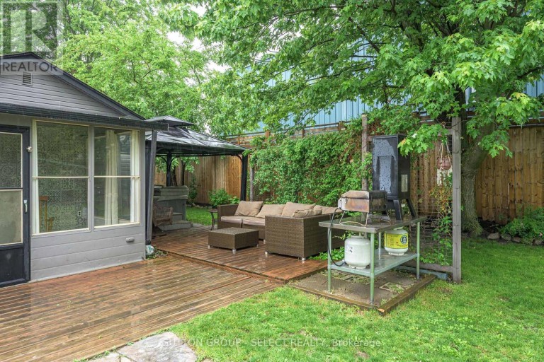 152 ELM STREET, West Elgin (West Lorne), Ontario, N0L2P0