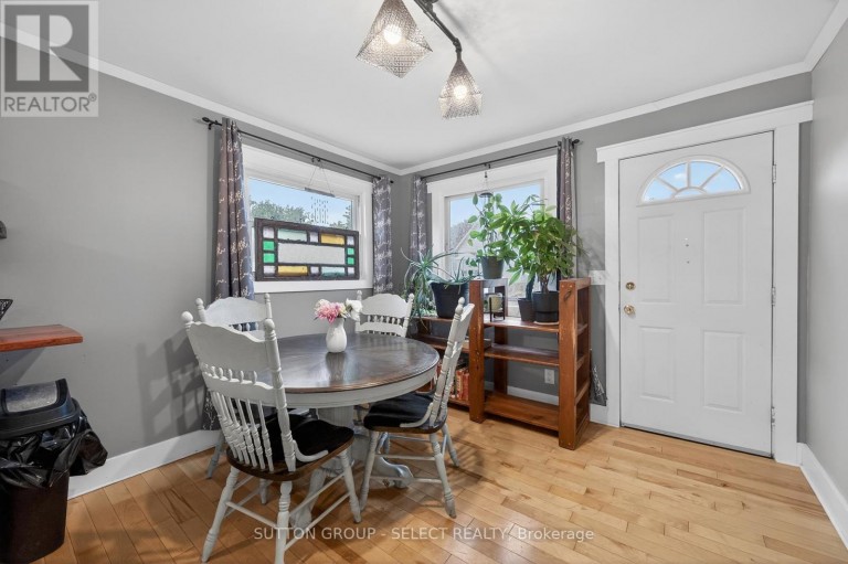 152 ELM STREET, West Elgin (West Lorne), Ontario, N0L2P0
