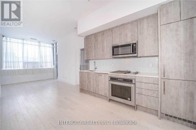 201 - 181 BEDFORD ROAD Toronto (Annex) Ontario photo 12