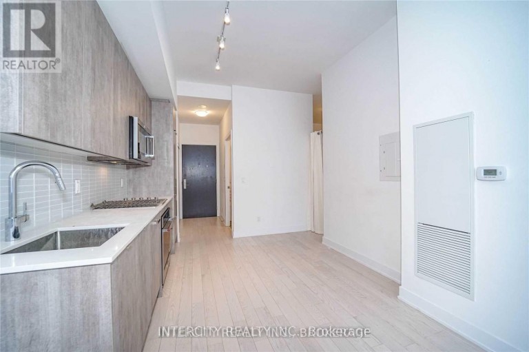 201 - 181 BEDFORD ROAD, Toronto (Annex), Ontario, M5R0C2
