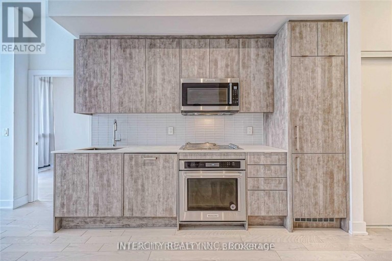 201 - 181 BEDFORD ROAD, Toronto (Annex), Ontario, M5R0C2