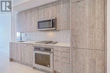 201 - 181 BEDFORD ROAD Toronto (Annex) Ontario photo 17
