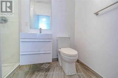 201 - 181 BEDFORD ROAD Toronto (Annex) Ontario photo 22